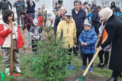 Pınarhisar’da "Milli Ağaçlandırma Günü" Kapsamında Fidan Dikim Etkinliği Düzenlendi