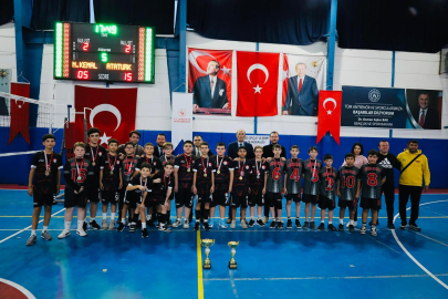 Vize’de Yıldız Erkek Voleybol Turnuvası Sona Erdi