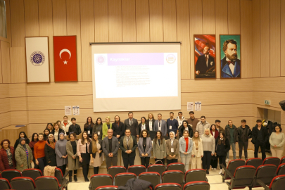 Tekirdağ'da "Uluslararası Siyaset Bilimi ve Kamu Yönetimi" Sempozyumu Yapıldı