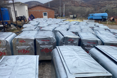 Kofçaz’a Hibe Çöp Konteyneri Kazandırıldı