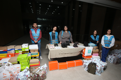 Konseri İzlemek İçin Bilet Değil, Köy Okullarındaki Çocuklara Bot Aldılar