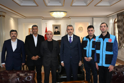 Vali Sezer Yesevi Hareketi Edirne Temsilciliği Üyelerini Kabul Etti