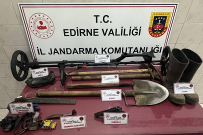 Edirne'de Kaçak Kazı Yapan 2 Kişi Suçüstü Yakalandı