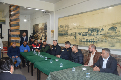 Müdür Karaburun, Uzunköprü'de Vatandaşlarla Buluştu