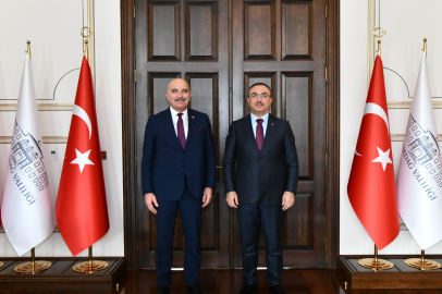 Hacıoğlu, Vali Soytürk’e Veda Ziyaretinde Bulundu