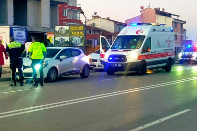 Edirne'de Otomobil Yayaya Çarptı: 1 Yaralı