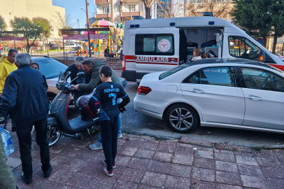 Devrilen Motosikletin Ehliyetsiz ve Kasksız Sürücüsü Yaralandı