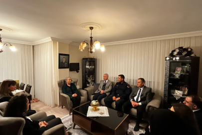 Kırklareli Valisi Turan, Şehit Ailesini Ziyaret Etti