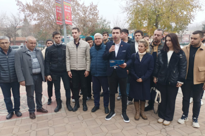 Hata; “Bu Bütçede Gençlere ve Öğrencilere Yer Yok”