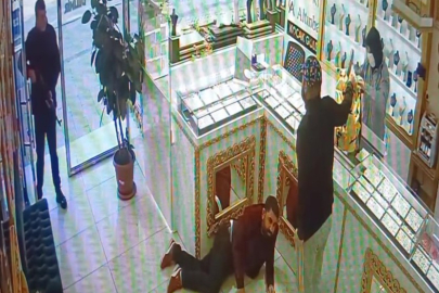 Film Gibi Kuyumcu Soygunu