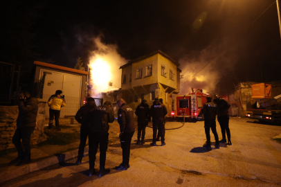 Kırklareli'nde Tek Katlı Evde Çıkan Yangın Söndürüldü