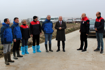 Kırklareli Valisi Turan, Jeotermal Seracılık Tesisini Gezdi