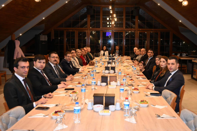 Edirne Valiliği’nden “İdareciler Günü” Yemeği