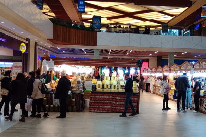 Yöresel Lezzetler Fuarına İlgi Sürüyor