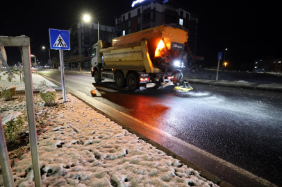 Çerkezköy Belediyesi’nden Buzlanma Riskine Karşı Önlem