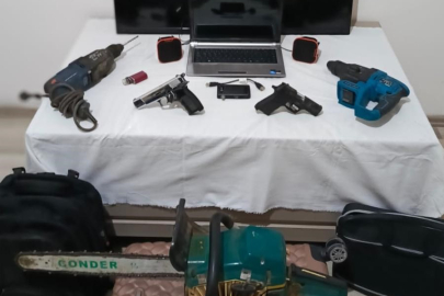 Çanakkale'de Evden Hırsızlık Olayına Karışan 2 Şüpheli Yakalandı