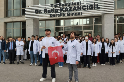 Edirne’de Tıp Öğrencilerinden ‘Hitabe’li Protesto