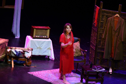 Lüleburgaz'da Amatör Tiyatro Festivali Coşkusu Devam Ediyor