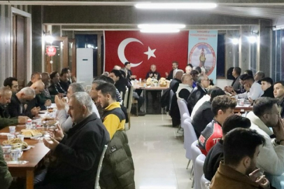 Vali Turan, Kahramanmaraşlılar Derneği'nin İftar Programına Katıldı