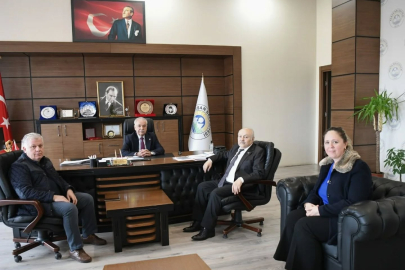 Başkan Özcan, SGK Müdürü ve Personelini Ağırladı