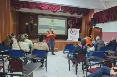 Edirne'de "Okul ve Aile" Konulu Eğitim Düzenlendi