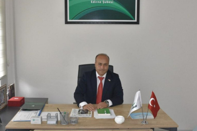 Yeşilay'dan "Yarınlara Geç Kalmadan" Adlı Tiyatro Oyununa Destek