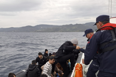Ayvacık Açıklarında 41 Kaçak Göçmen Yakalandı