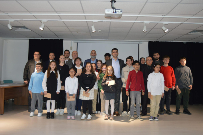 Kaymakam Sevgili, Ayet ve Hadis Ezberleme Yarışması Kazananlarını Ödüllendirdi