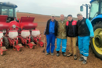 Pehlivanköy’de Ayçiçeği Ekimi Başladı