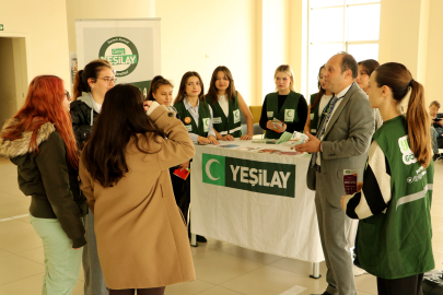 Yeşilay, Tekirdağ'da Üniversite Öğrencilerini Bağımlılığa Karşı Bilinçlendirdi