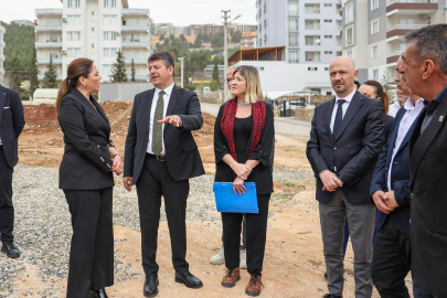 Yüceer’den Adıyaman Cumhuriyet Mahallesi Park Ziyareti