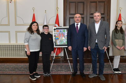 Tekirdağ Valisi Soytürk, Verem Farkındalık Haftası Kapsamında Dereceye Giren Öğrencileri Ağırladı