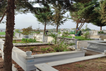 Edirne’de Mezarlıklarda Bayram Öncesi Temizlik ve Bakım