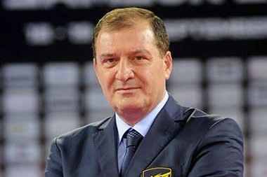 Eski Tekvando Federasyonu Başkanı Metin Şahin'e Bıçaklı Saldırı