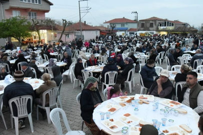 Keşan’da İzzetiye Mahallesi’nde İftar Programı Düzenlendi