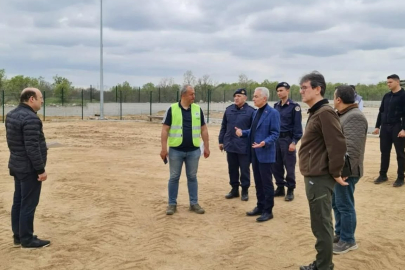 Vali Turan, Sokak Hayvanları Bakımevi Projesini Yerinde İnceledi