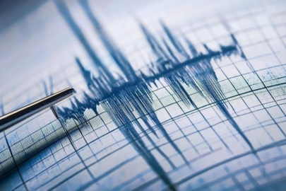 Japonya'da 6,7 Büyüklüğünde Deprem: Tsunami Uyarısı Yapıldı