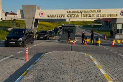 CHP Genel Başkanı Özel, Murat Ongun'u Cezaevinde Ziyaret Etti