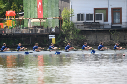 Uluslararası Meriç Kürek Yarışları'nda Son Gün Müsabakaları Başladı