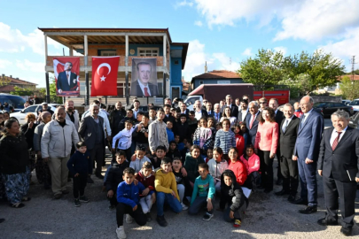 Vali Turan Namık Kemal Mahallesi'ni Ziyaret Etti