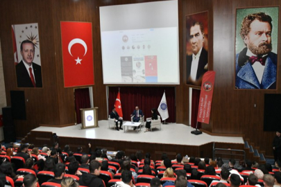 Tekirdağ Valisi Soytürk Üniversite Öğrencileriyle Bir Araya Geldi