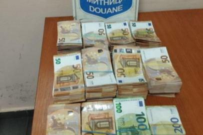 TIR’ın Hava Filtresinden 102 Bin Euro Çıktı