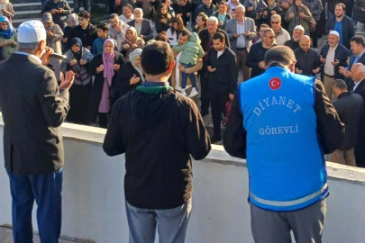 Tekirdağlı Hacı Adayları Dualar ve Tekbirlerle Uğurlandı