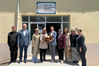 Vali Yunus Sezer'in Eşi Canan Sezer, Kadın Kooperatiflerini Ziyaret Etti