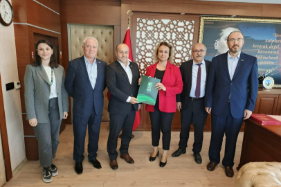 Yeşilay Edirne Şubesi'nden Çevre, Şehircilik ve İklim Değişikliği Müdürü Sarı'ya Ziyaret