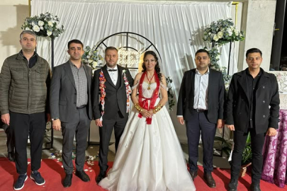 Kaymakam Sevgili, Düğün Törenine Katıldı