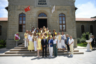 Keşan Belediyesi’nden “Güneş Kadınları 5. Yıl Özel Sergisi”ne Ziyaret