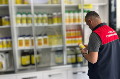 Lüleburgaz’da Zirai İlaç Bayilerine Düzenli Denetim