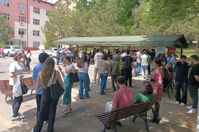 Türk Mutfağı İkramında Öğrencilerden Uzun Kuyruk