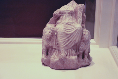 Tekirdağ Müzesindeki "Kybele Heykeli" Ziyaretçilerinin İlgisini Çekiyor